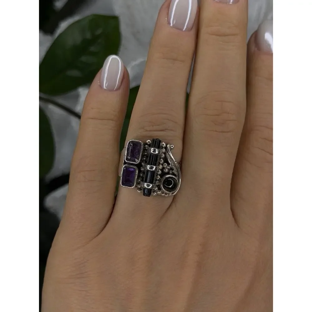 Unique Design Vintage 925 Sterling Silver Amethyst, Onyx & Peridot Ring Size 7